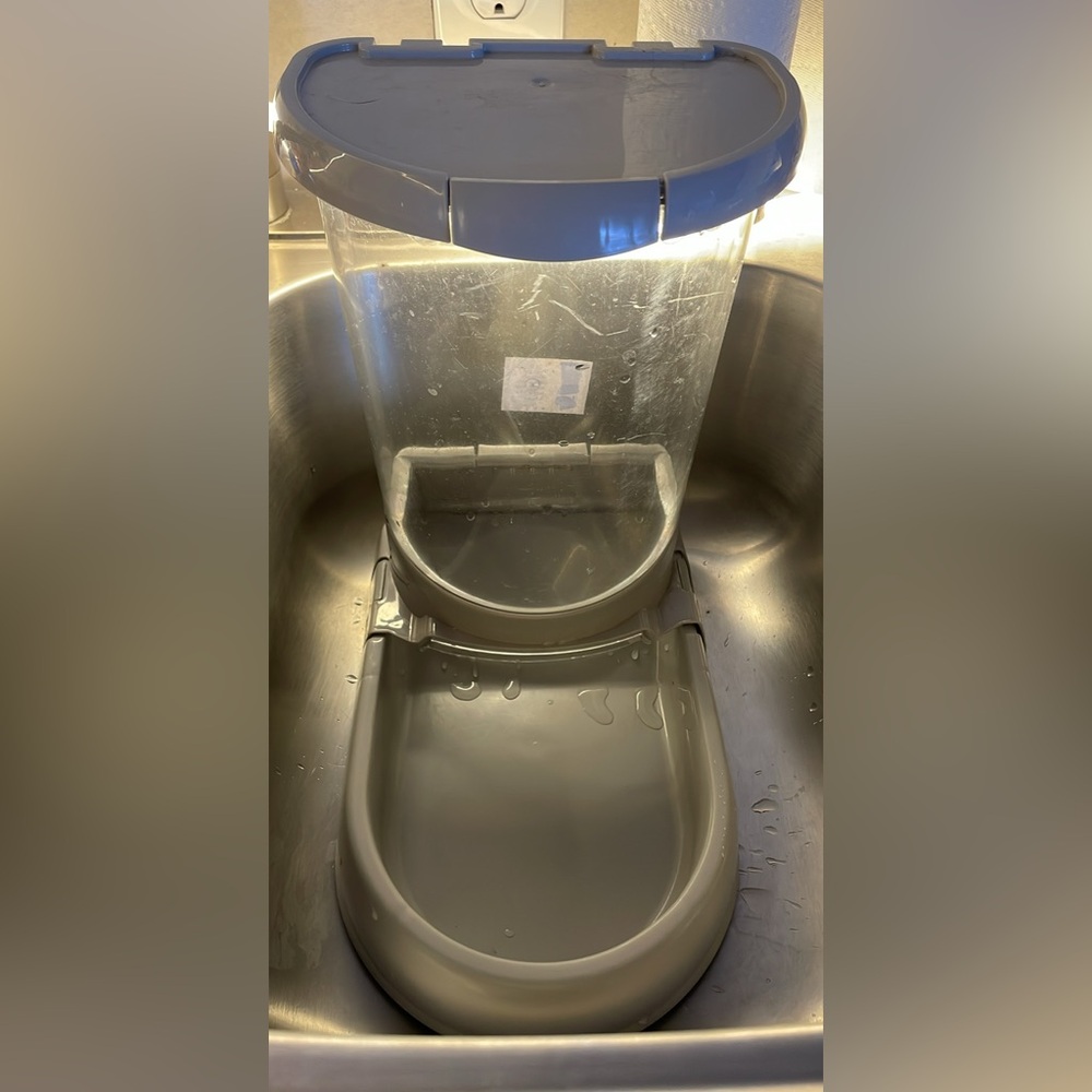 Boots & Barkley Silver Feeder